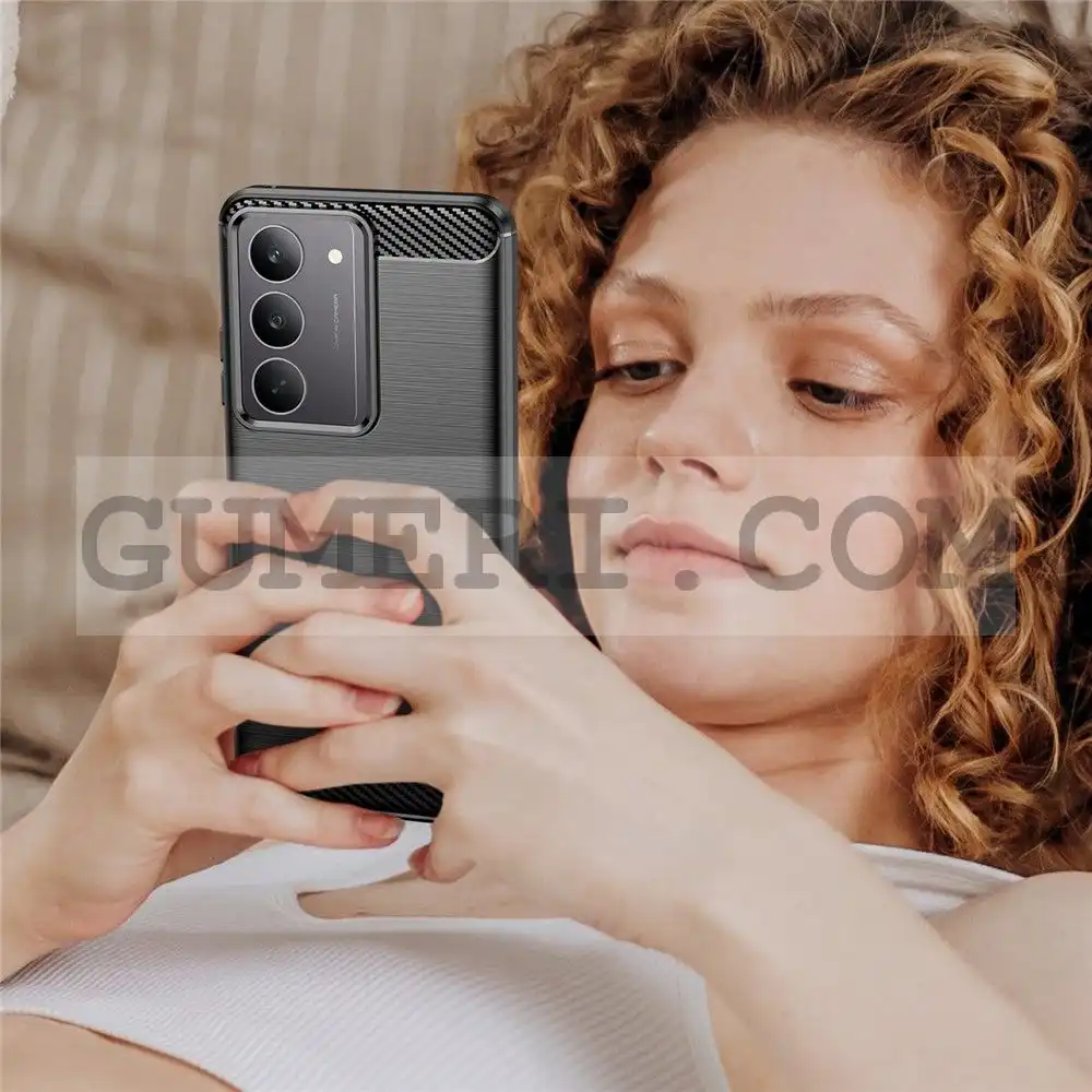 Гръб "Карбон Шарк" за Realme C73